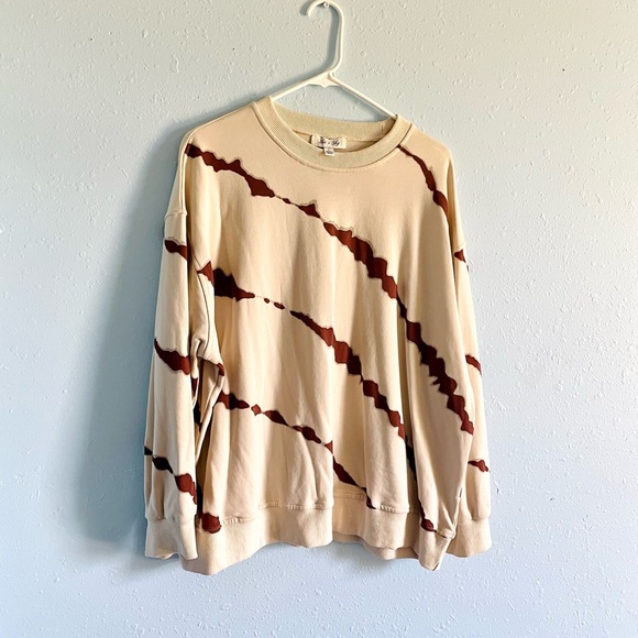 She and Sky brown and creme abstract sweatshirt - Picture 6 of 7